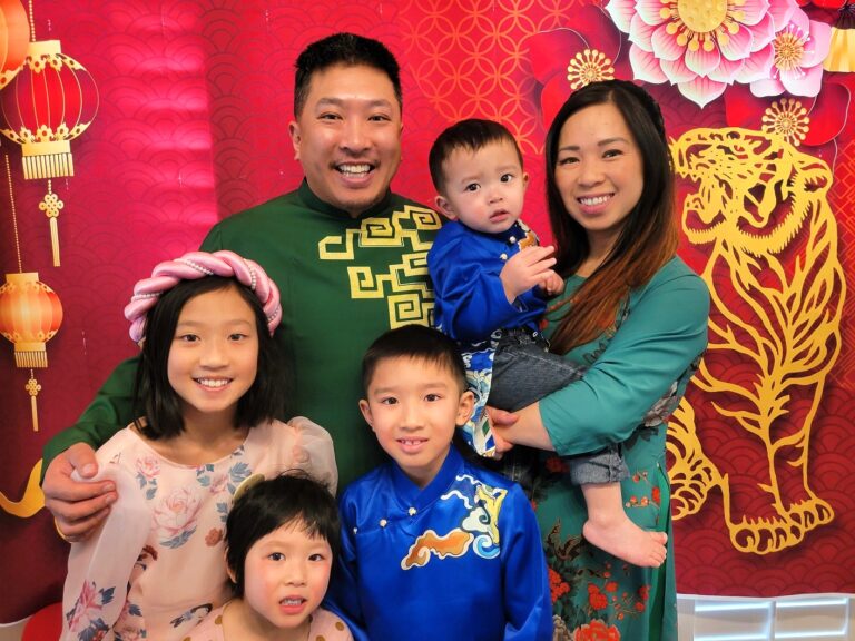 TEt family picture 1