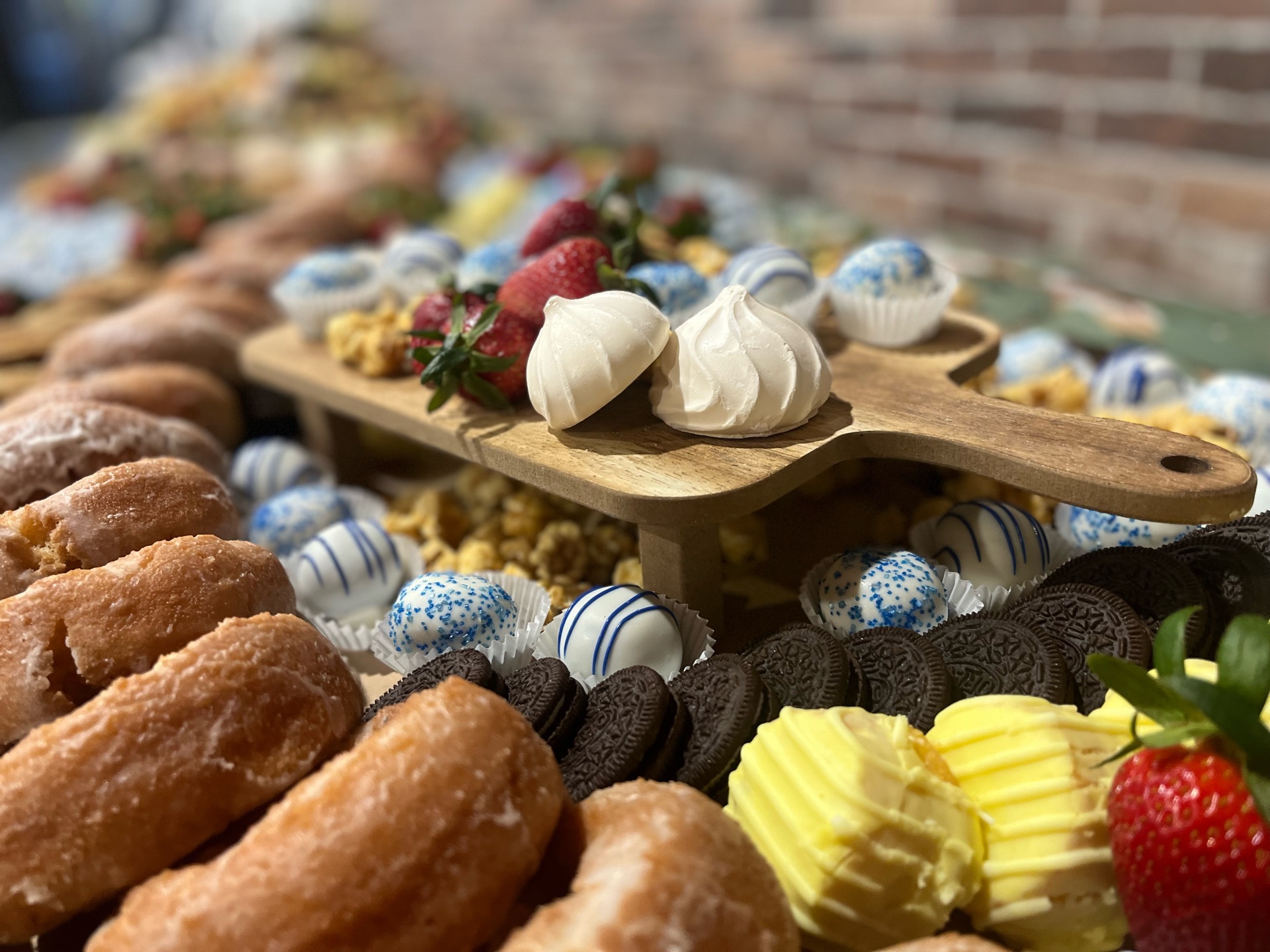 Linda Isom | Food & Prop Set Design - Stars Talent Studio