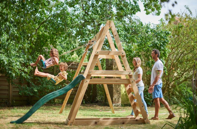 Plum_Play-_Roselli_Family_