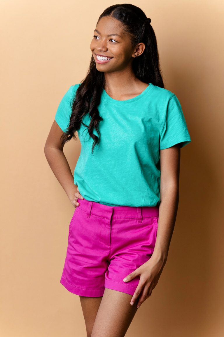 Samaya_Green_fuschia